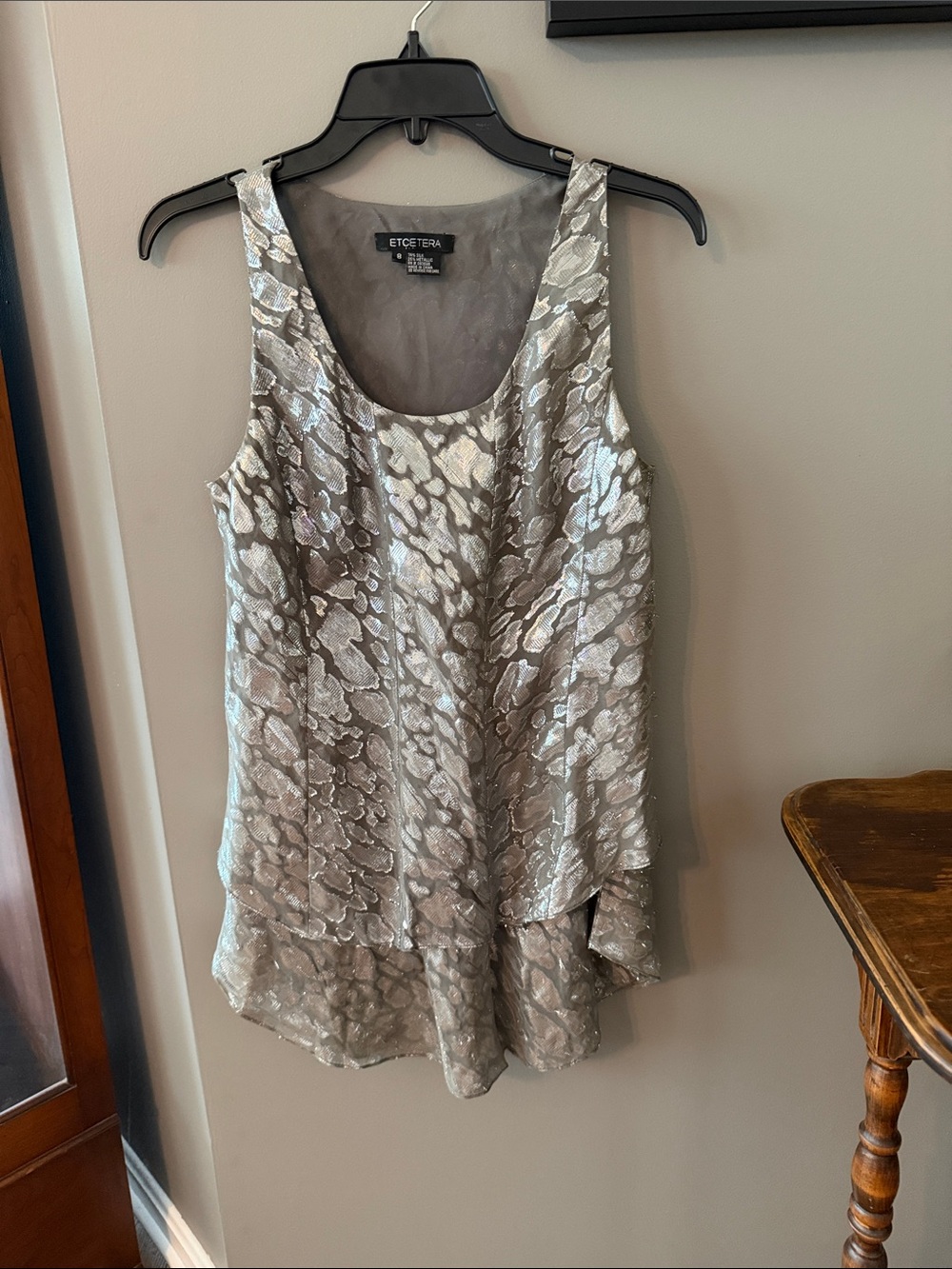 Etcetera Silver Metallic Floral Lace Mini Dress. Size 8